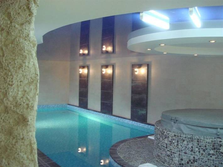 Apartament wakacyjny dla 4 osób, z Balkon i Jacuzzi oraz Taras i Basen w Nida