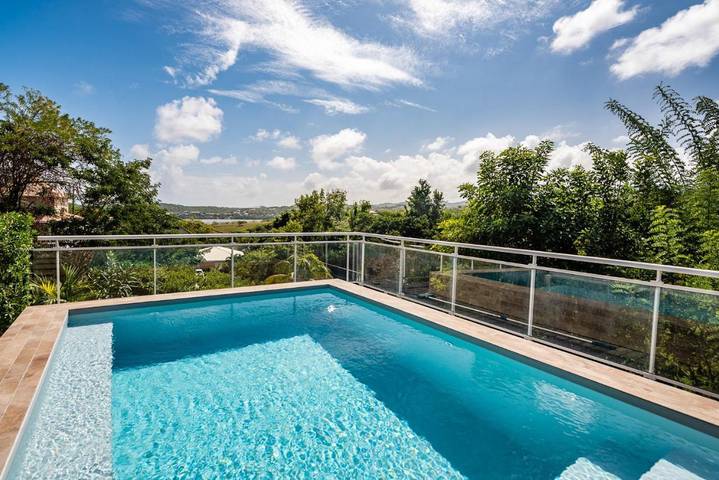 Villa pour 10 personnes, avec vue ainsi que piscine et jardin - 1