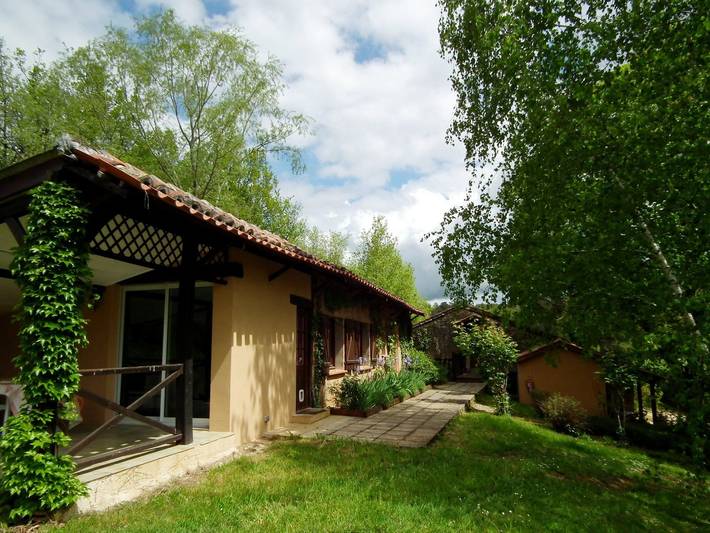 Gîte pour 9 personnes, avec Jardin et Piscine
