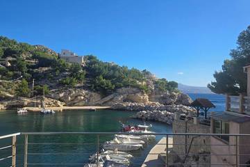 Gîte pour 6 personnes, animaux acceptés dans Niolon