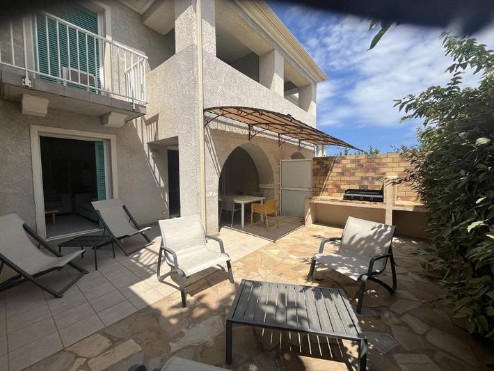 Location de vacances pour 7 personnes, avec piscine ainsi que jardin et vue, animaux acceptés à Aregno - 2