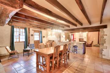 Gîte pour 10 personnes, avec jardin à Sainte-Marie (Ille-et-Vilaine)