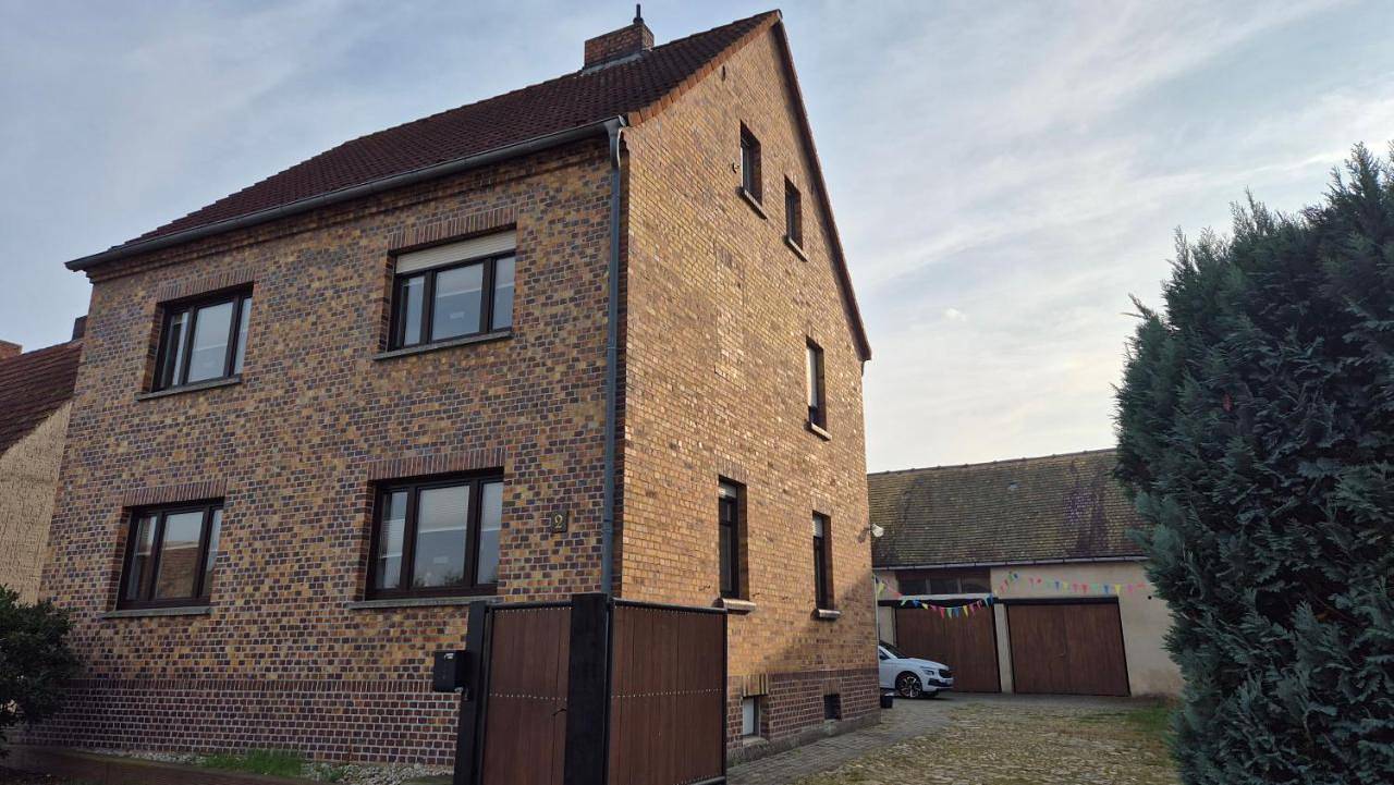 Three-Bedroom Home in Muldestausee, Dübener Heide