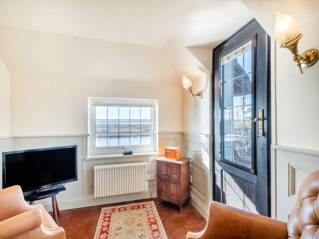 Ship Cottage in Reedham, The Broads