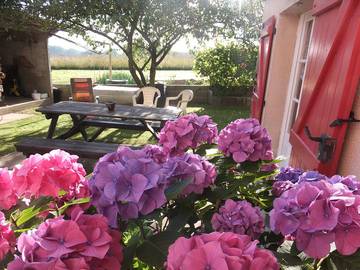 Cottage pour 5 personnes, avec jardin à Saubrigues