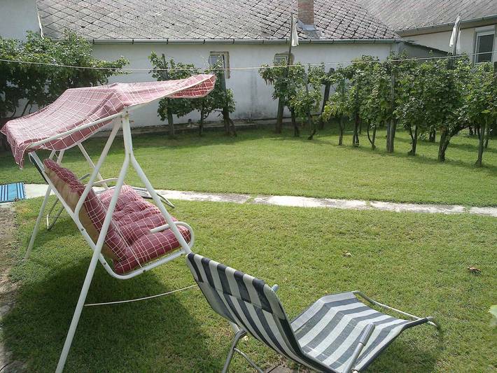 Ferienhaus mit Terrasse in Balatonfenyves, Plattensee Südufer