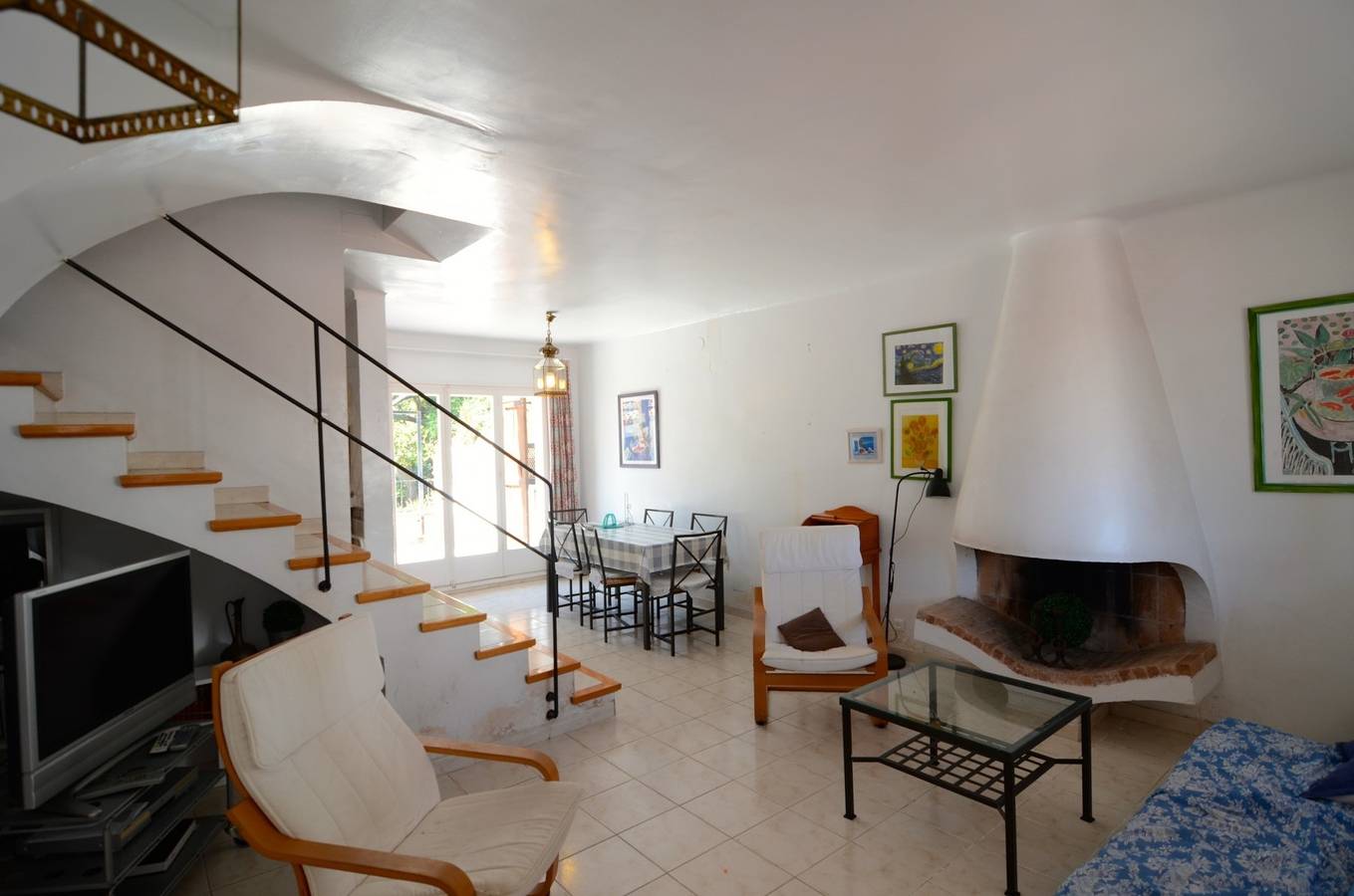 Plaça Dels Pous 3 in Pals, Costa Brava