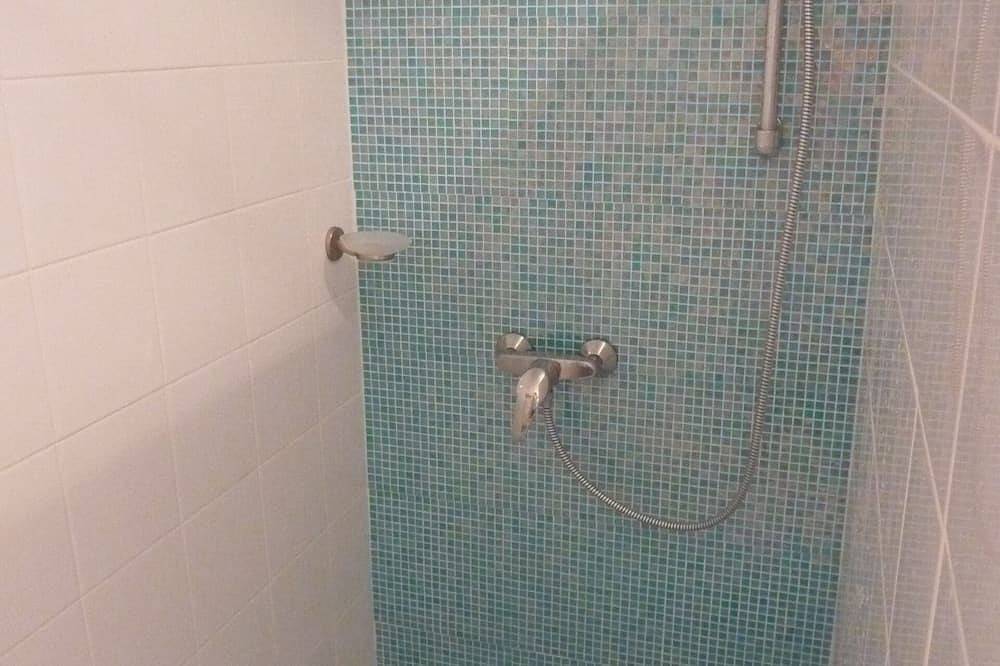 Charmante Maison dans la campagne Bonifacienne,  piscine - 6 personnes in Bonifacio, France