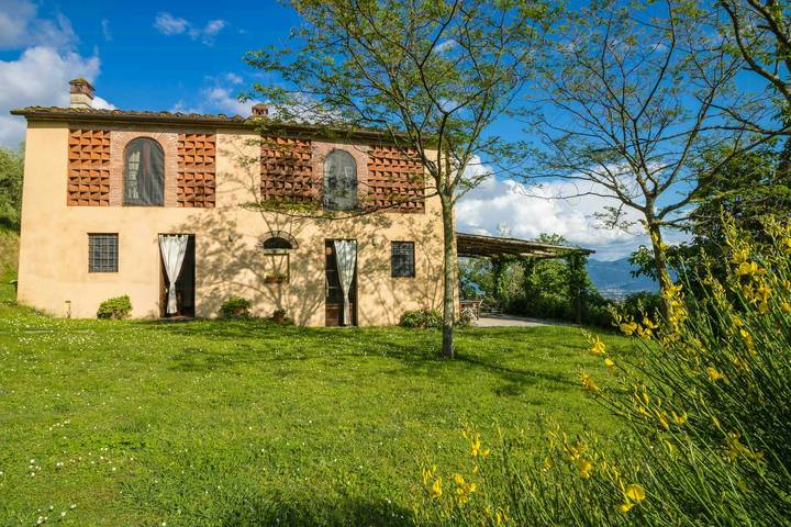 Agli Orti. Villa privata con vista su Lucca in Lucca, Provincia di Lucca