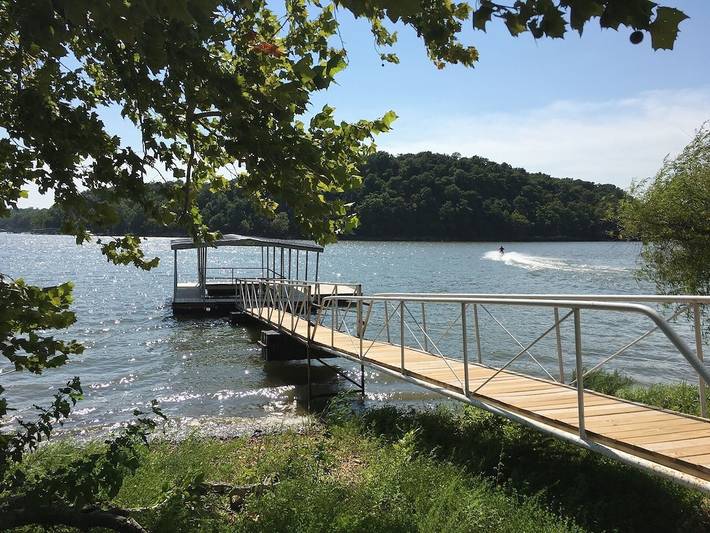 Log cabin for 6 people, with hot tub and balcony as well as yard in Oklahoma