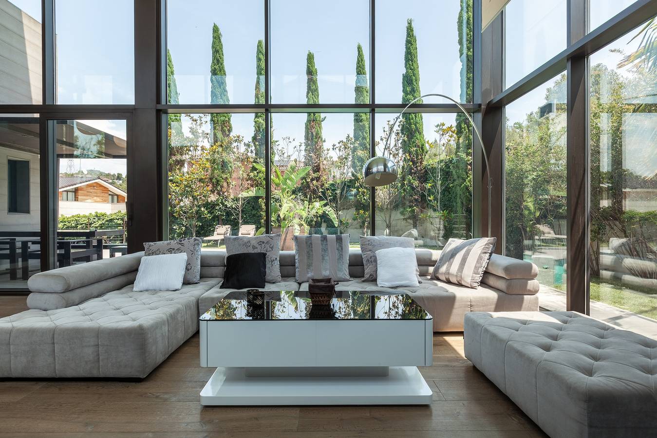 Villa 'Espai Oliveres' con piscina privada, Wi-Fi y aire acondicionado in El Papiol, Interior de Barcelona