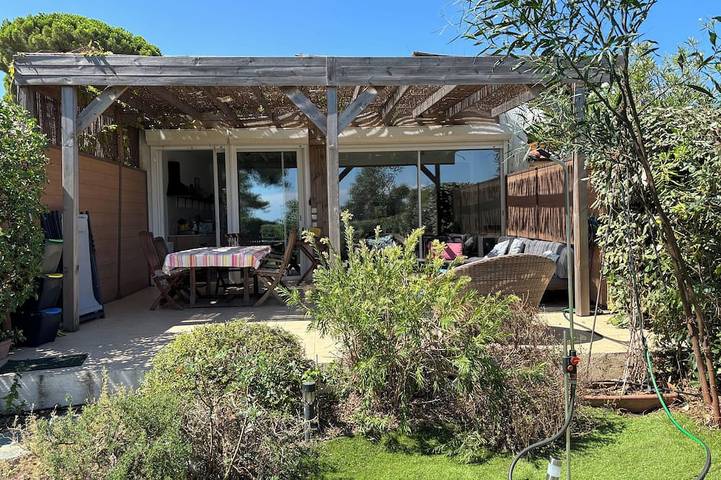 Casa de vacaciones para 6 personas, con terraza y jardín - 1