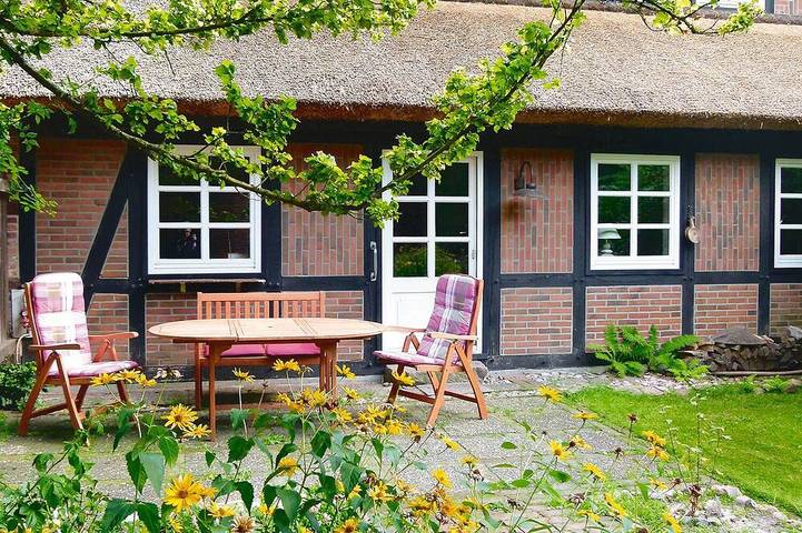 Ferienwohnung für 4 Personen, mit Garten