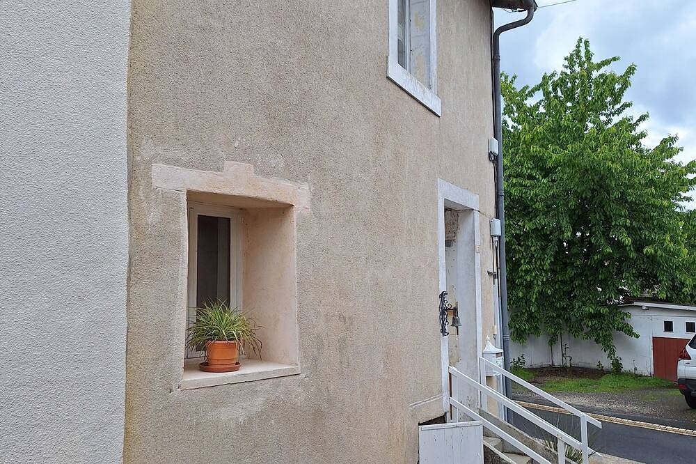 Village house (fiber) in Saint-Romain, Charente