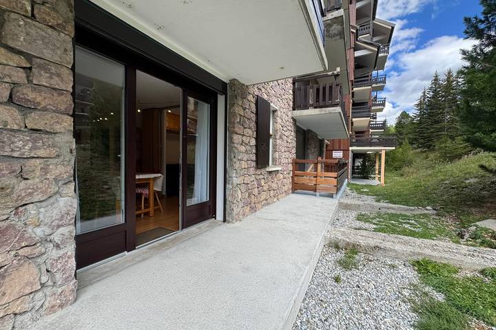 Apartamento entero, Appartement 8 pers - 3 chambres - Résidence le Christiana - Centre village in Station de Risoul, Risoul