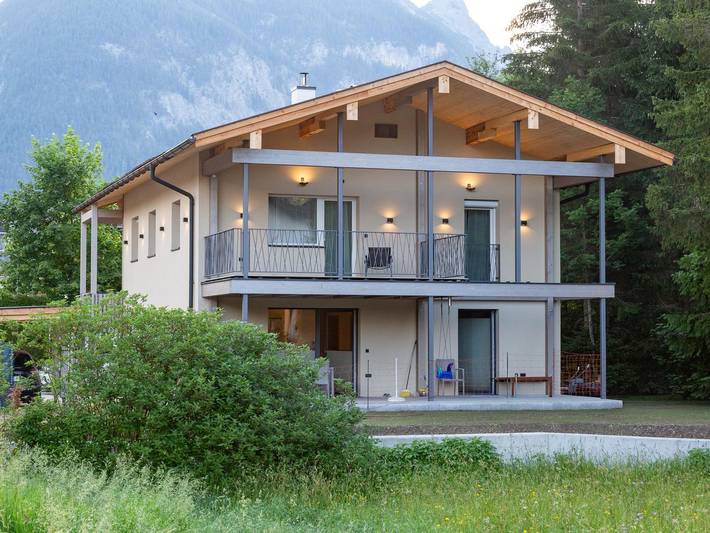 Ferienwohnung für 5 Personen, mit Balkon und Terrasse