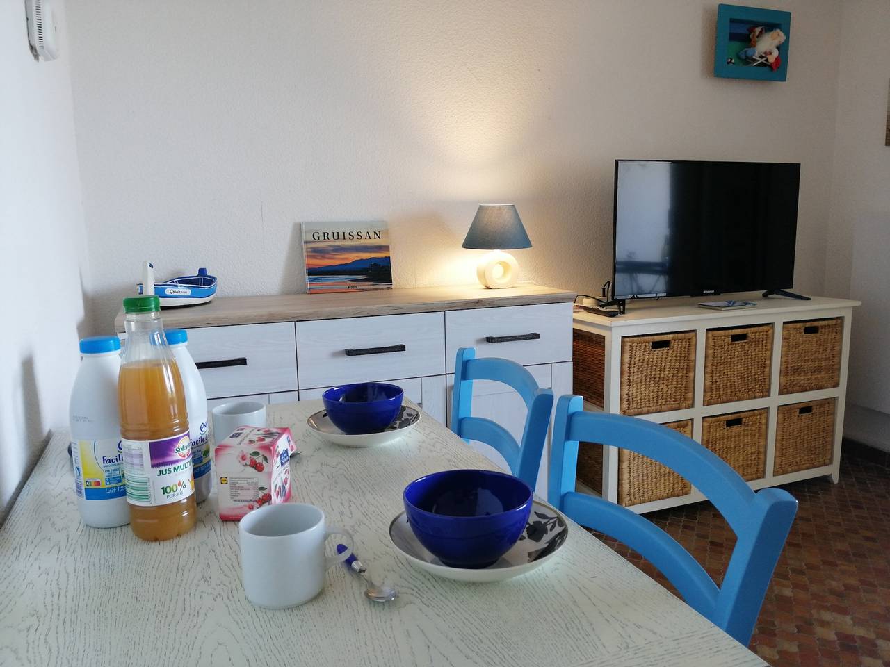 Appartement entier, Gruissan - À 2 Pas de la Plage - Studio Cabine pour 4 - Parking Sécurisé in Gruissan (Ville), Gruissan