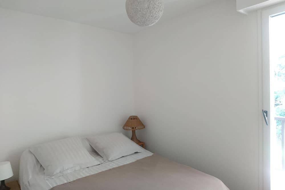 Entire apartment, Apartment rental for 4 people in Ouistreham (100m from the sea) in Ouistreham, Caen region