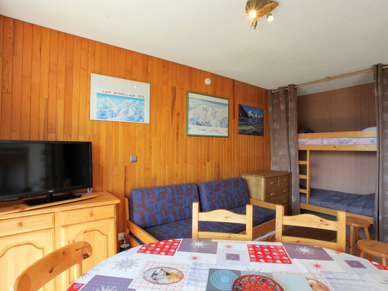 Appartement entier, Studio lumineux 6 pers. balcon sud, proche pistes in La Toussuire, Fontcouverte-la-Toussuire
