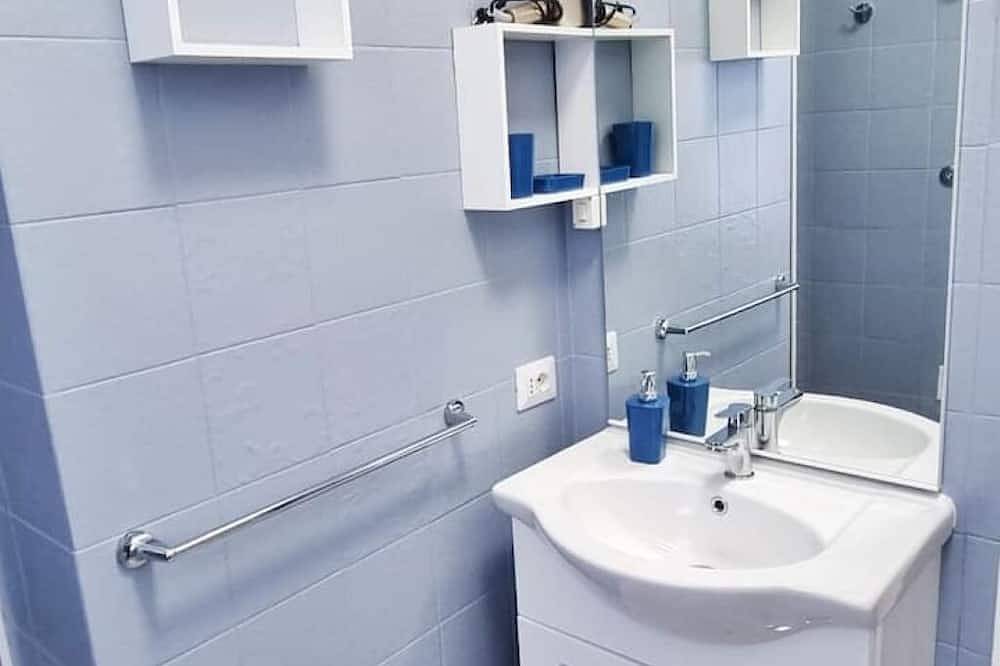 Apartamento entero, Apartment near subway, hospitals, offices in Brescia, Provincia de Brescia