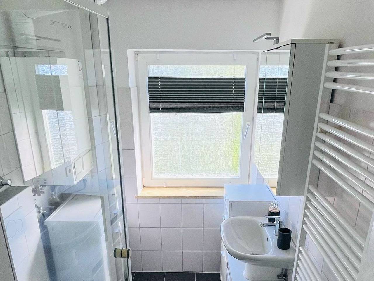 Ganze Ferienwohnung, Fewo 219 Nordsee- im Herzen von Voslapp - 219 Fewo Nordsee mit Außensitzplatz im Garten in Voslapp, Wilhelmshaven