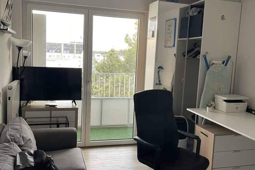 Appartement entier, Cozy studio close to Deutz train Station in Kalk (Cologne), Cologne