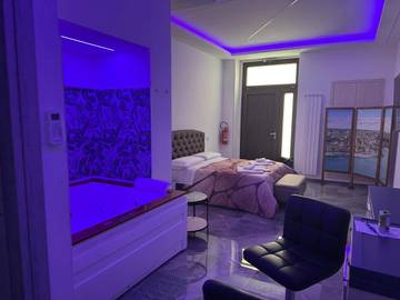 Ferienhaus für 2 Personen, mit Whirlpool und Garten in Brindisi