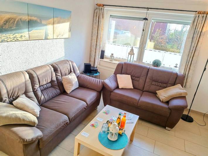 Hütte für 5 Personen, mit Terrasse und Garten in Norddeich - 2