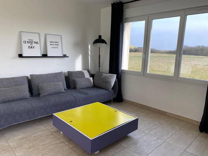 Gîte pour 11 personnes, avec vue et jardin dans Stuckange