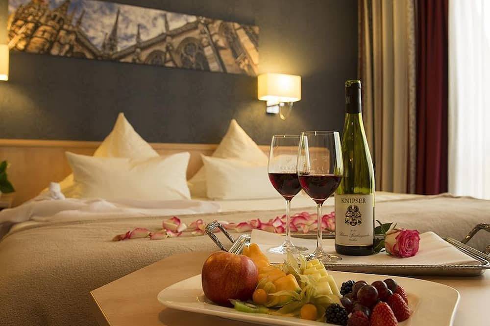 Dreibettzimmer mit Wc - Hotel Löwengarten in Speyer, Rheinebene