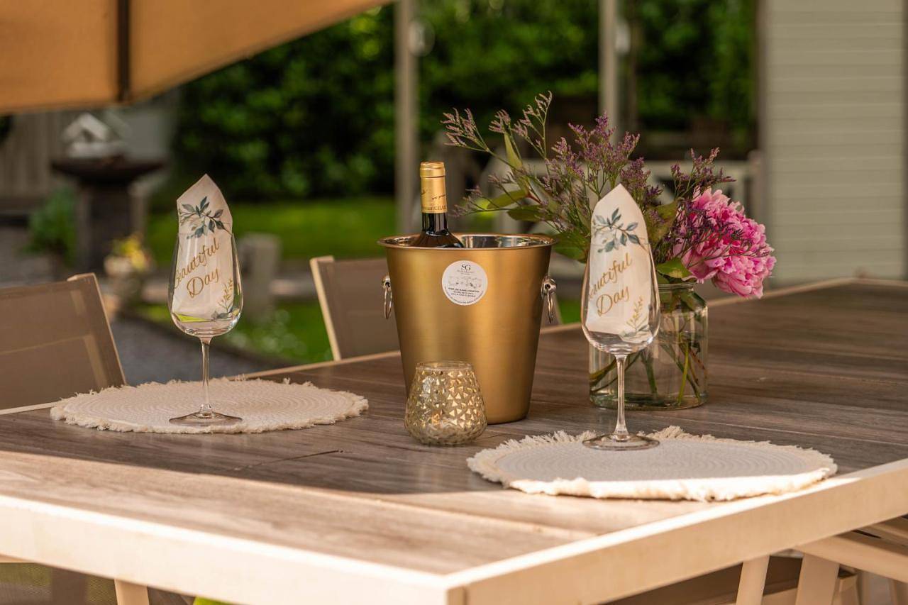 Le Colibri spa jacuzzi in Bomal, Durbuy