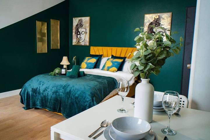 Apartment for 2 people in Huddersfield
