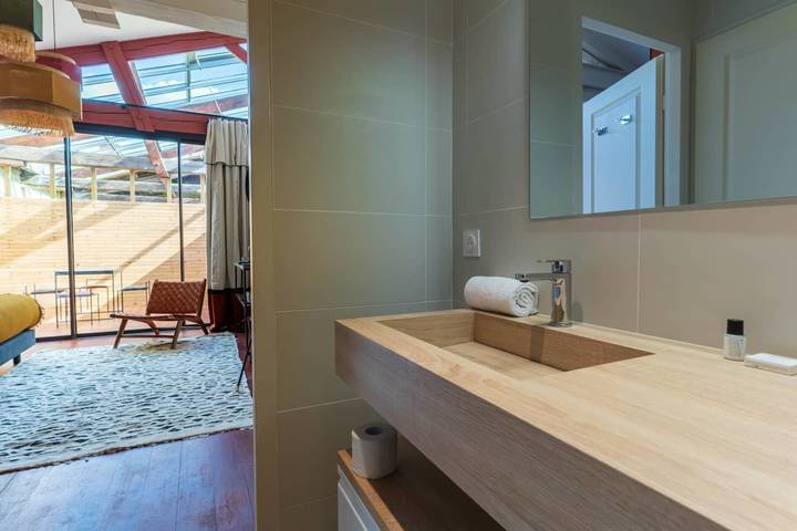 Apartamento vacacional entero, Chambre Magna, balcón privado y clima in Burdeos, Región de Burdeos