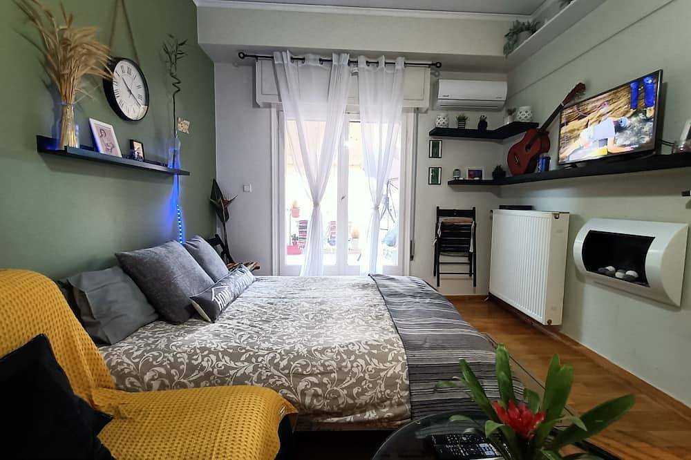 Ganze Wohnung, Sunny Studio in Zentral-Athen, Athen