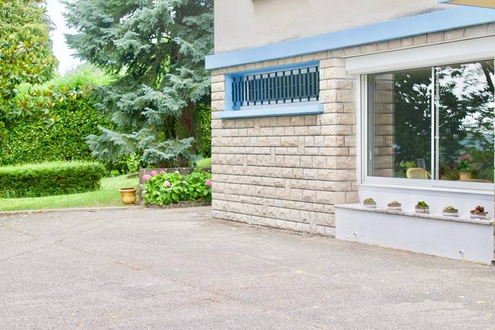 Acogedora casa rural con aparcamiento, jardín y WiFi | Cerca de Vienne - 1km in Vienne (Isère), Región de Vienne
