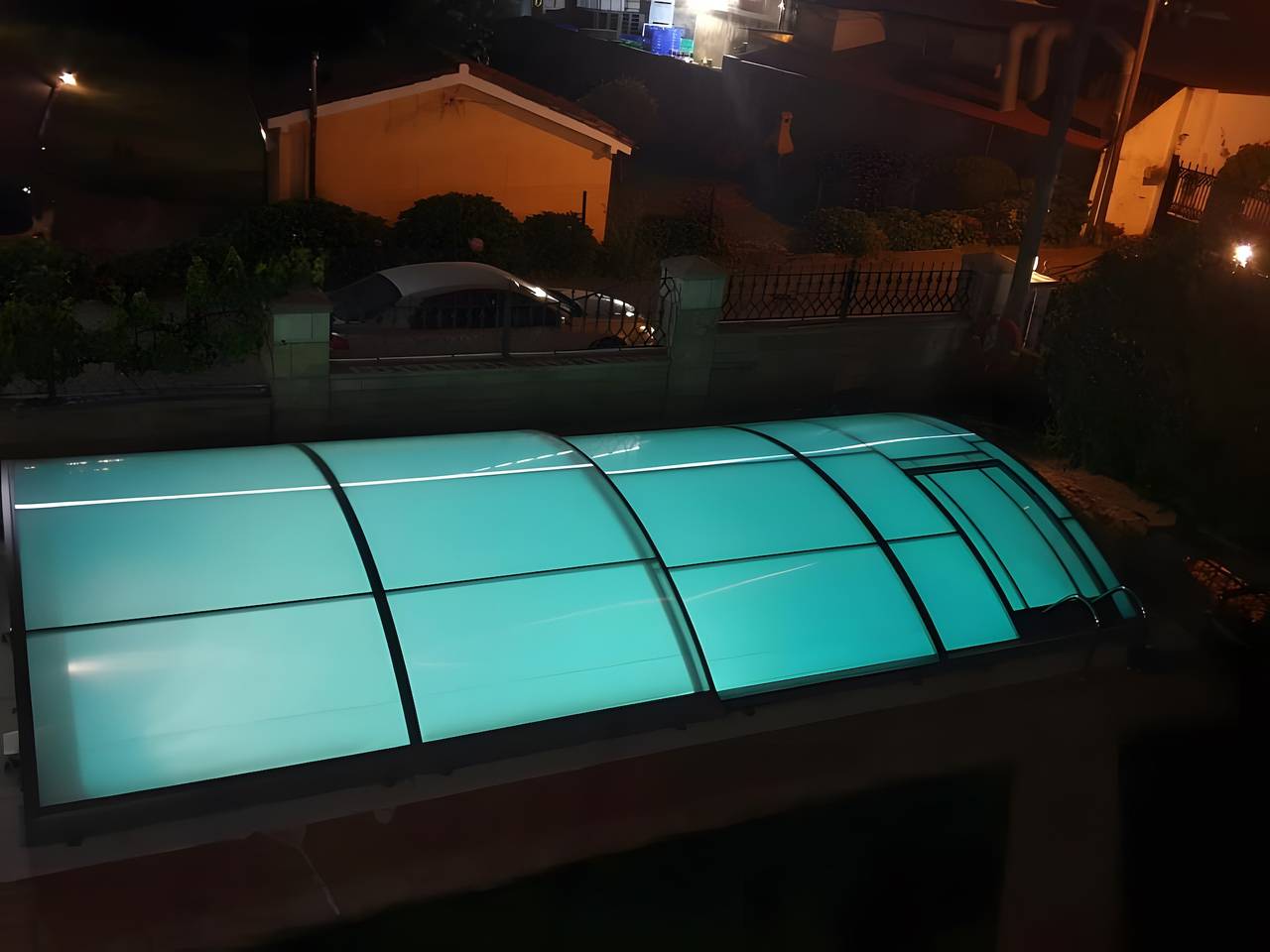 'Alojamientos Marte Zimmer 2' mit gemeinsamer Terrasse und Garten in Torrelavega, Kantabrische Küste