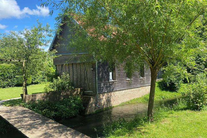 Location de vacances pour 4 personnes, avec jacuzzi ainsi que terrasse et jardin à Bacqueville-en-Caux