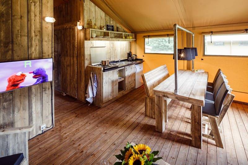 Rcn de Roggeberg — Safarizelt de Wold Lodge in Friesland