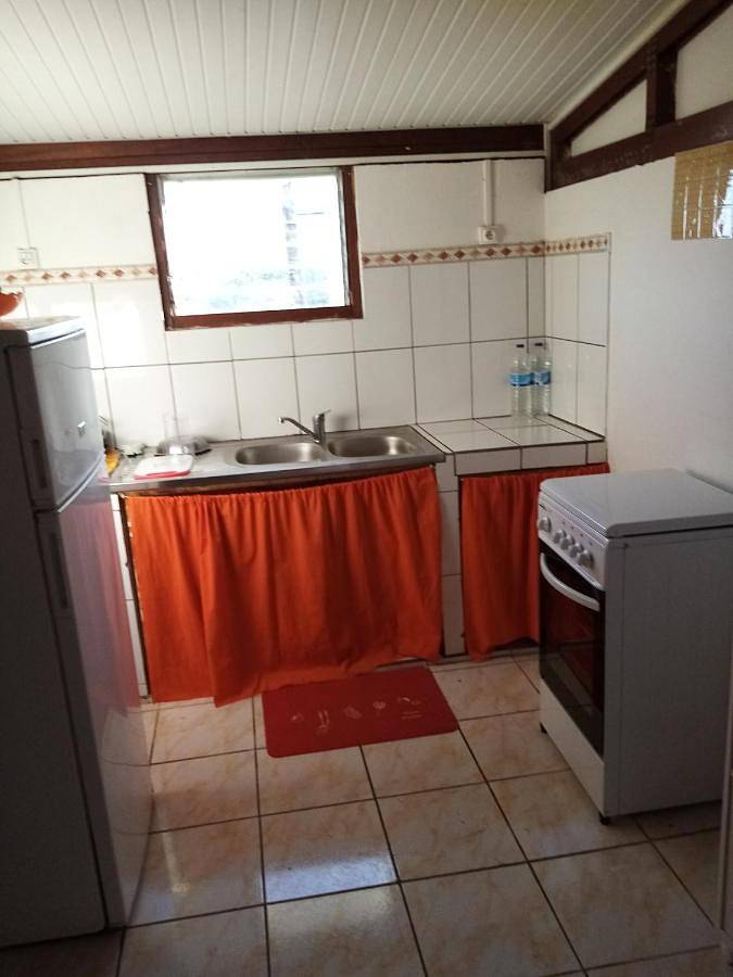 Location de vacances pour 5 personnes, avec balcon et vue à Baillif - 2