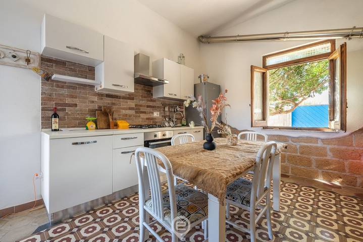 Ferienwohnung für 2 Personen, mit Balkon/Terrasse und Meerblick auf Sardinien - 4
