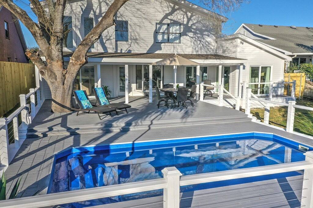 Windward- New Orleans Area Waterfront Haus mit Pool in Eden Isle, Lake Pontchartrain
