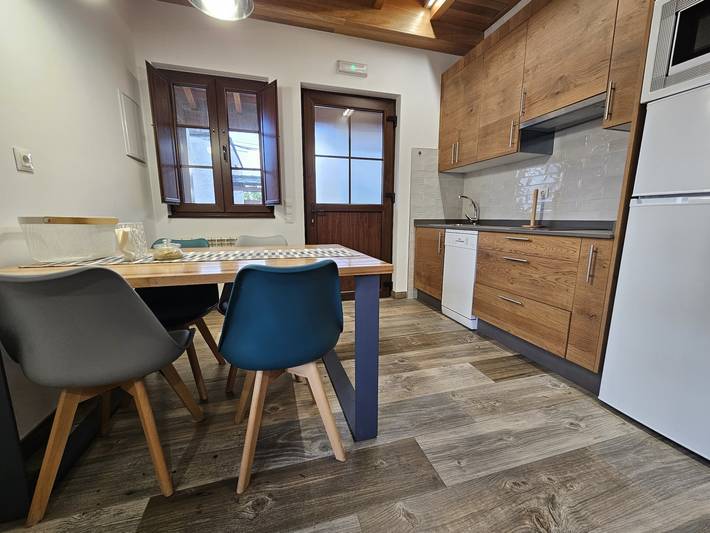 Apartamento de vacaciones para 4 personas, con jardín y terraza en Costa Occidental Asturiana - 4