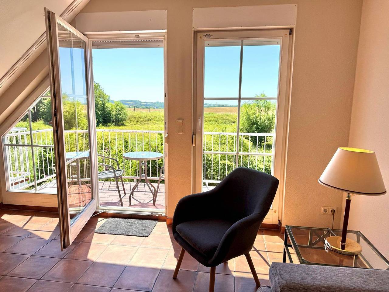 Entire apartment, Ferienwohnung Moritz - Urlaub in ruhiger Lage mit Hund in Neddesitz, Sagard