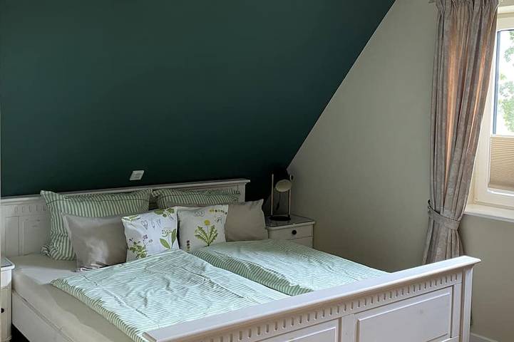 Ferienwohnung für 4 Personen, mit Terrasse und Garten sowie Sauna in Esgrus - 2