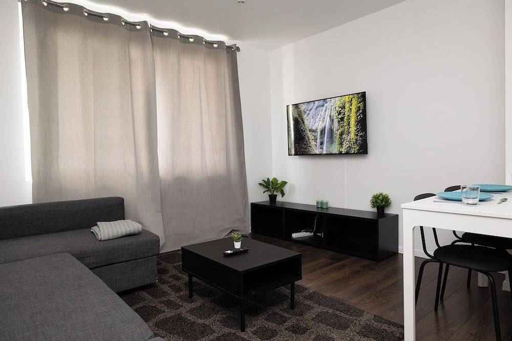 Appartement entier, Appartement 8 pers tout équipé in Clermont-Ferrand, Parc naturel régional des Volcans d'Auvergne