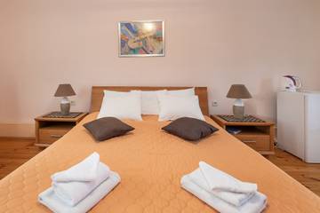 Gîte pour 3 personnes, avec terrasse et jardin, animaux acceptés en Lettonie