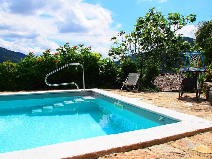 Gîte pour 6 personnes, avec jardin ainsi que balcon et piscine dans Lozère - 4