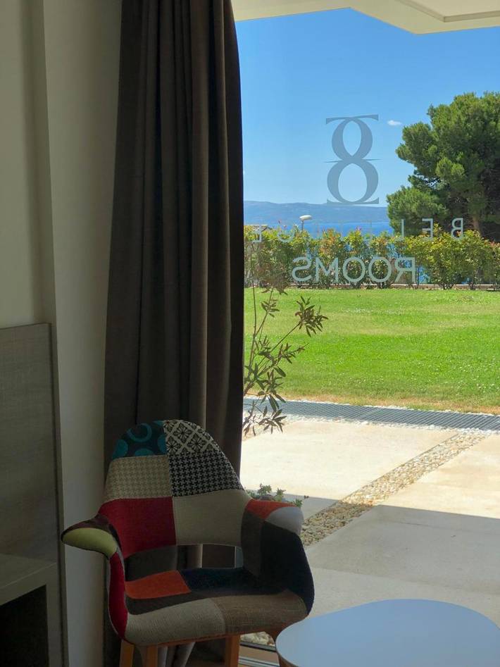 Room for 2 people, with Ocean view and Balcony/Terrace as well as Garden in Split