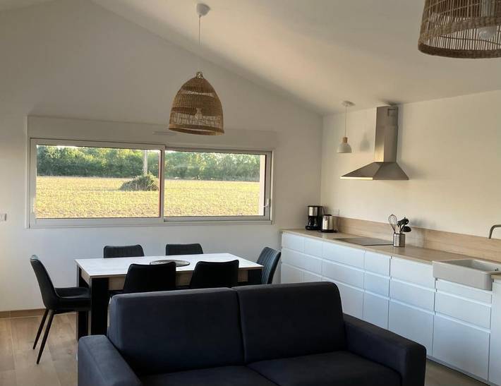 Location de vacances pour 4 personnes, avec Balcon et Terrasse ainsi que Jardin et Vue à Machecoul