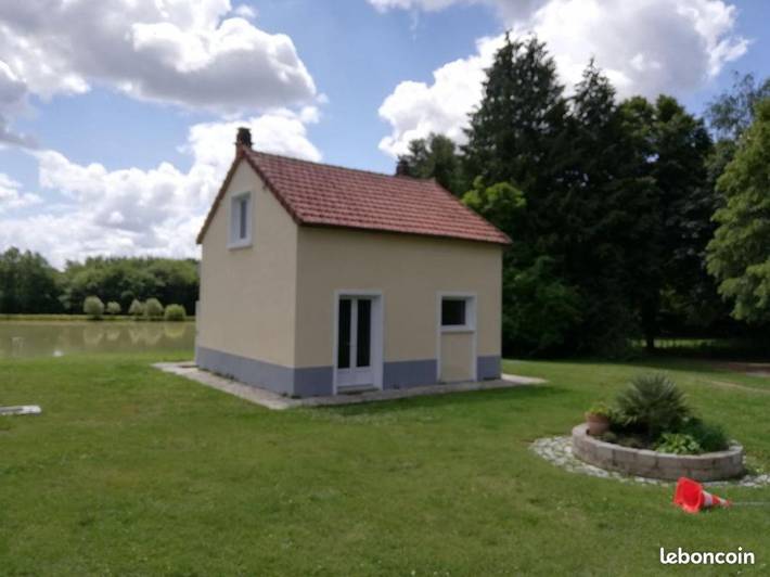 Location de vacances pour 8 personnes, avec jardin et vue à Chantenay-Saint-Imbert